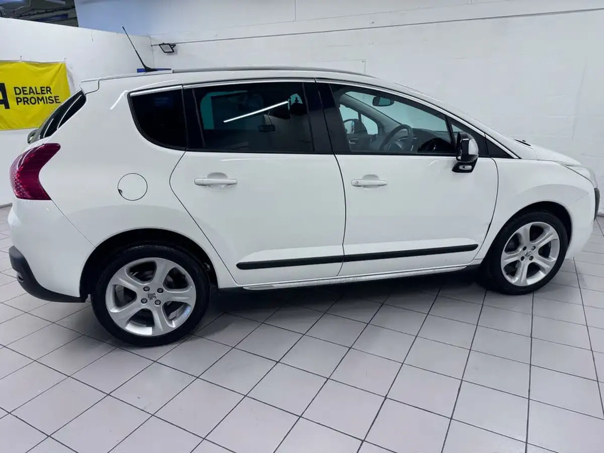 2012-peugeot-3008-crossover-16e-hdi-allure-big-12