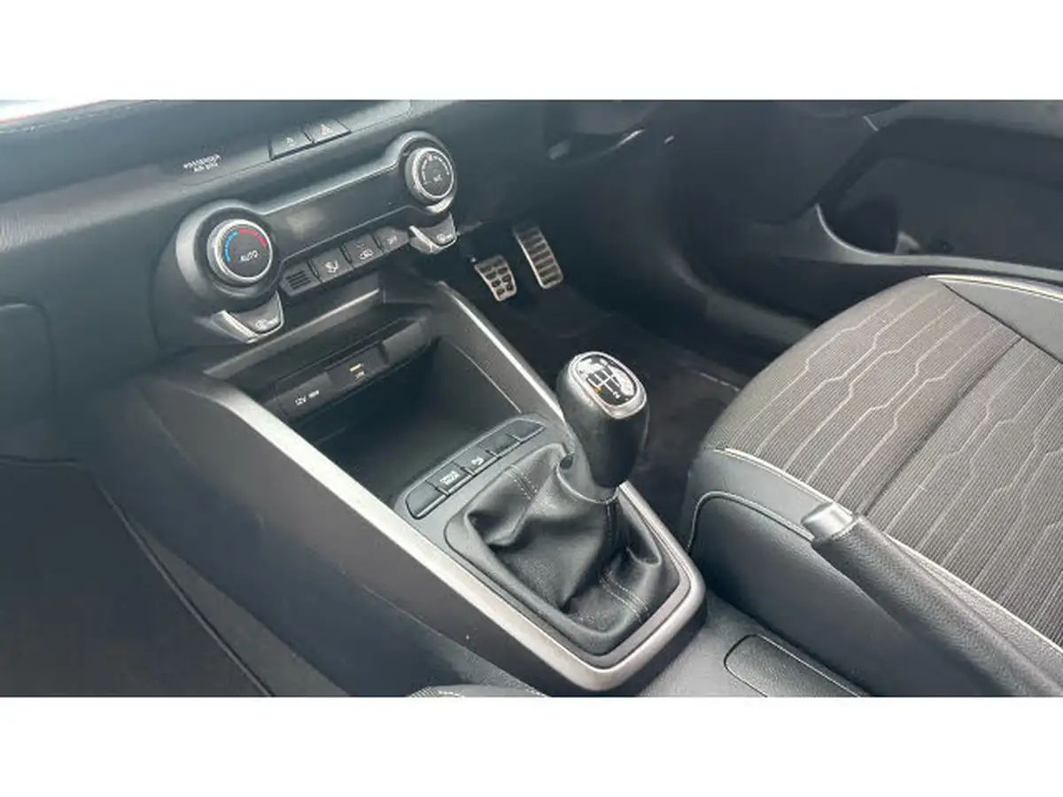 2021-kia-stonic-10-t-gdi-gt-line-big-12