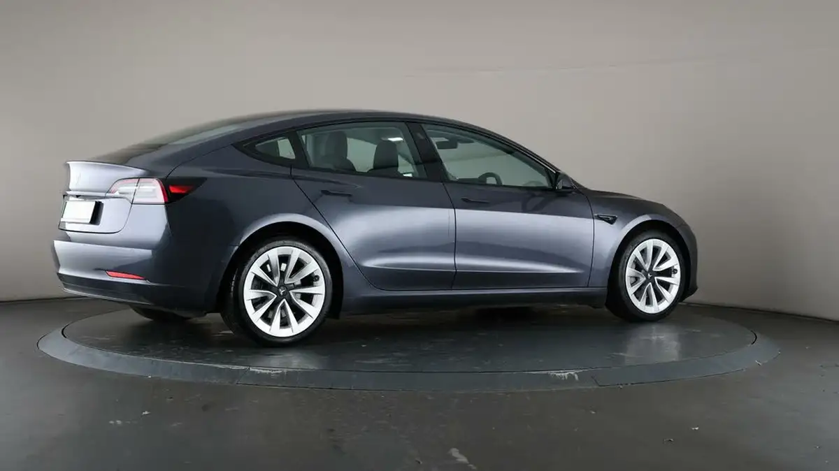 2021-tesla-model-3-e-standard-plus-big-56