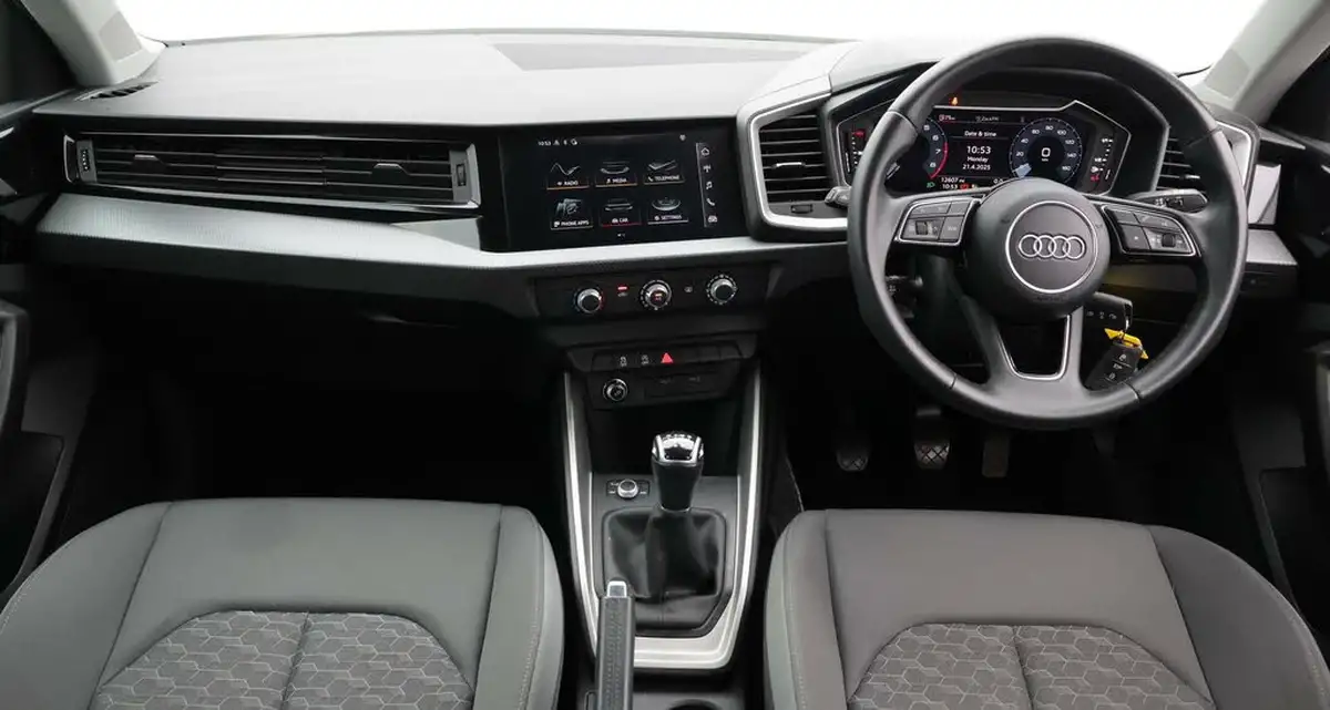 2022-audi-a1-10-25-tfsi-sport-big-13