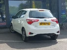 2020-toyota-yaris-15-vvt-i-icon-98bhp-hybrid-1497cc-e-cvt-small-1