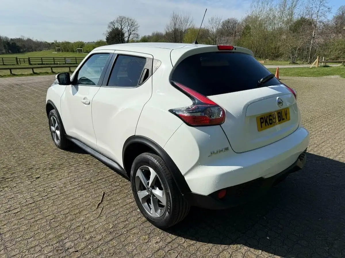 2019-nissan-juke-16-acenta-112ps-ss-big-3