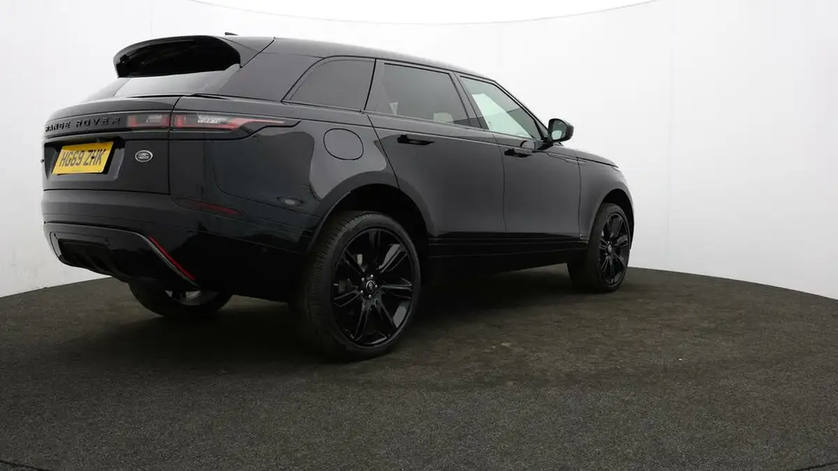 2019-land-rover-range-rover-velar-20-d240-r-dynamic-hse-big-77