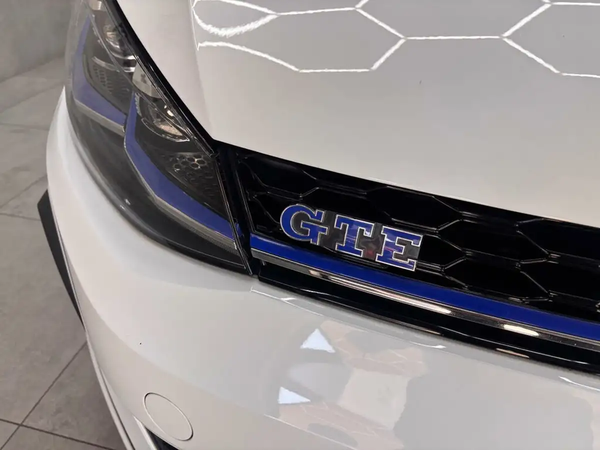 2017-volkswagen-golf-14-tsi-gte-ss-big-4