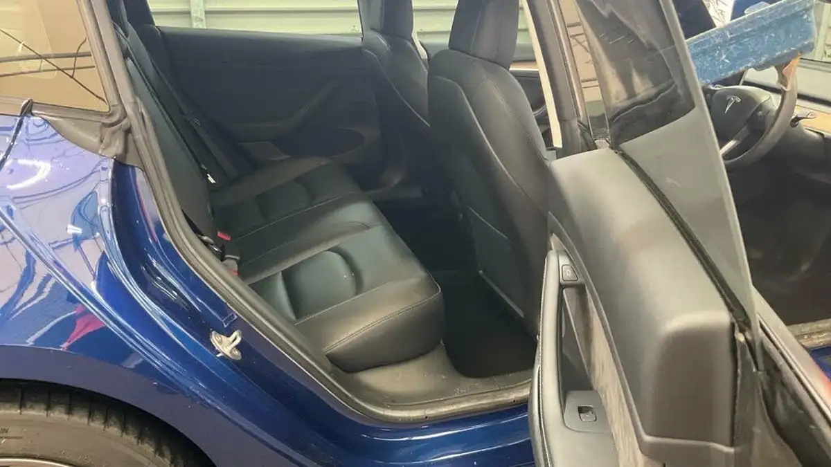 2022-tesla-model-3-e-long-range-big-3