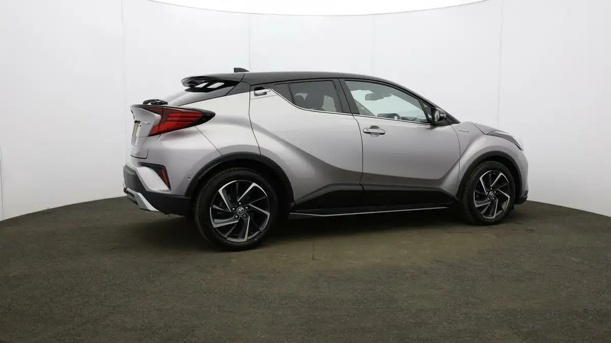 2020-toyota-c-hr-20-vvt-i-dynamic-big-54