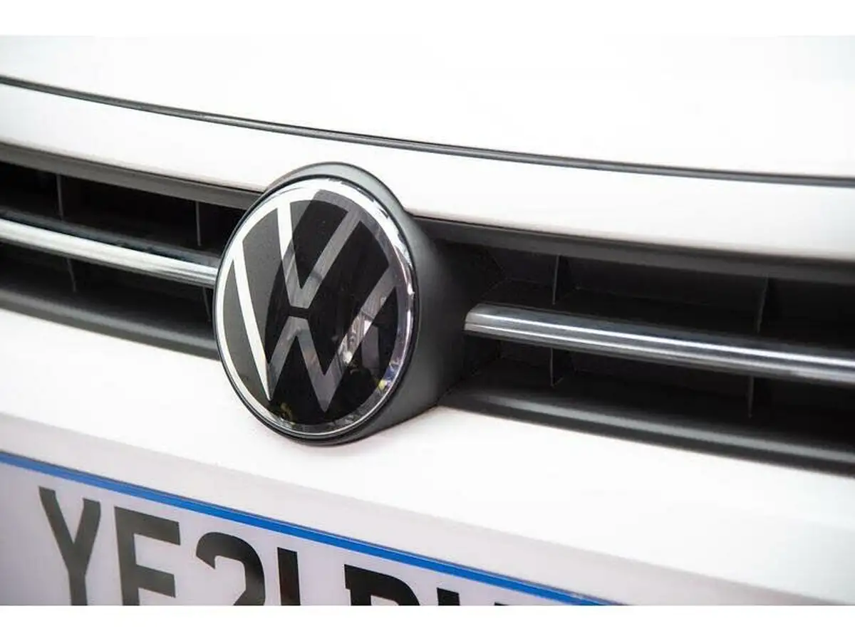 2021-volkswagen-polo-10-match-big-15