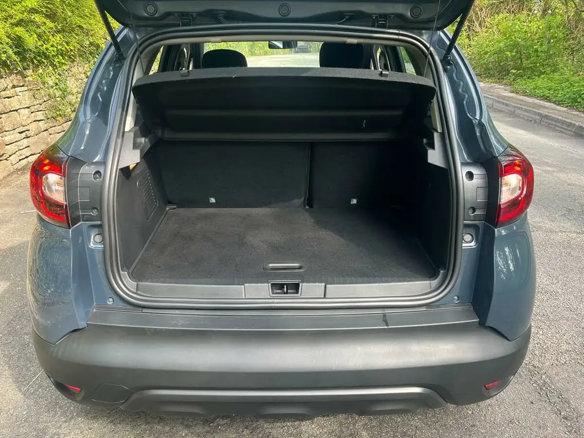 2019-renault-captur-09-tce-play-big-4