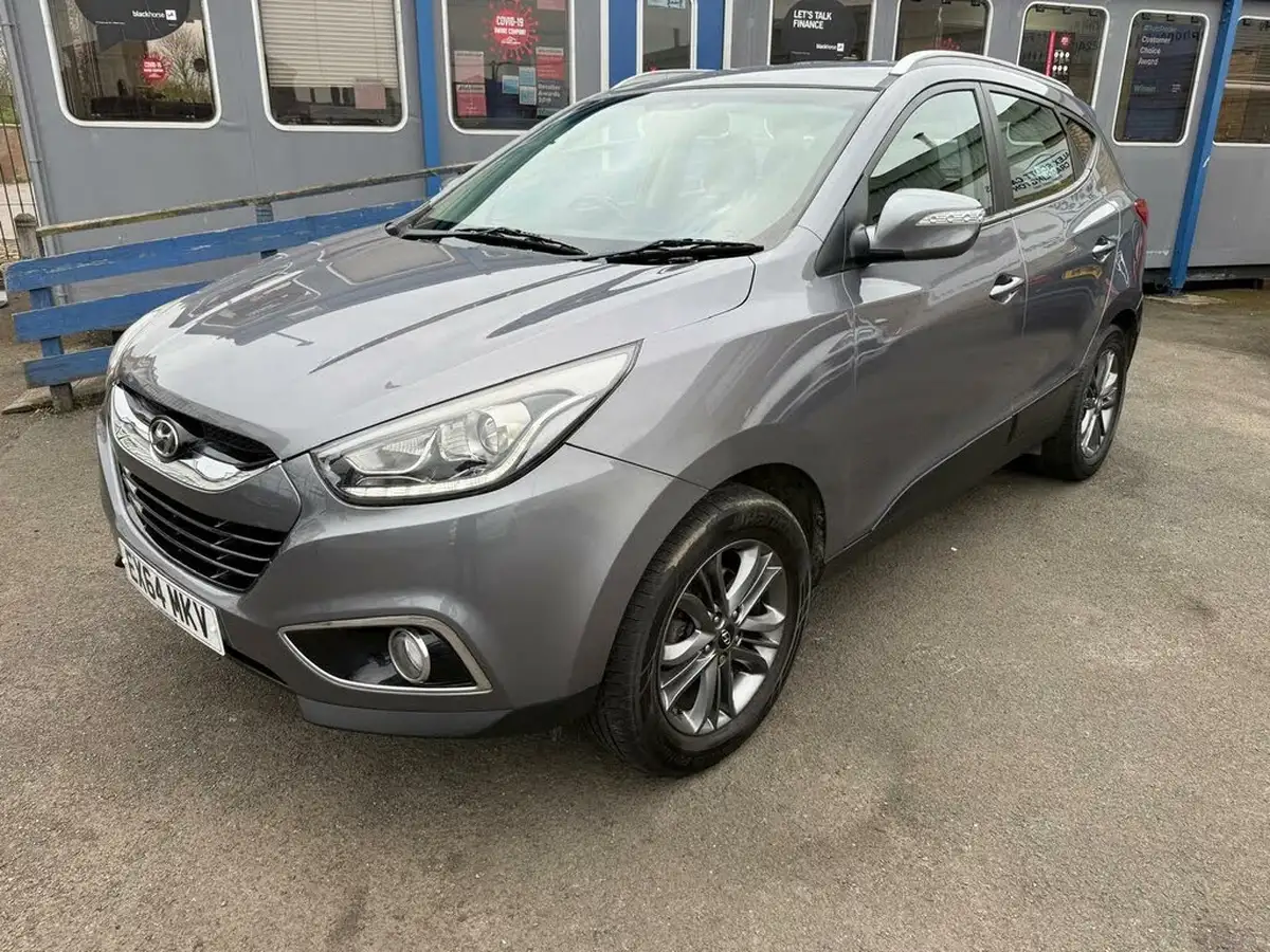 2014-hyundai-ix35-20td-se-big-2