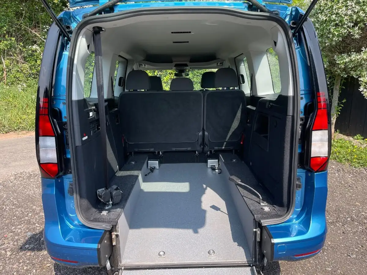 2022-volkswagen-caddy-20tdi-maxi-122ps-dsg-big-1