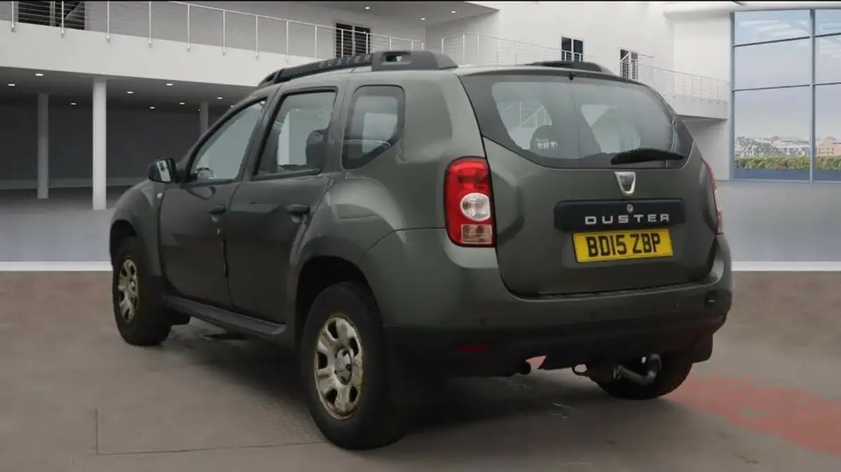 2015-dacia-duster-15d-ambiance-109bhp-4x4-big-2