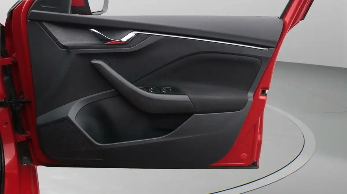 2020-skoda-scala-15-tsi-se-l-big-15