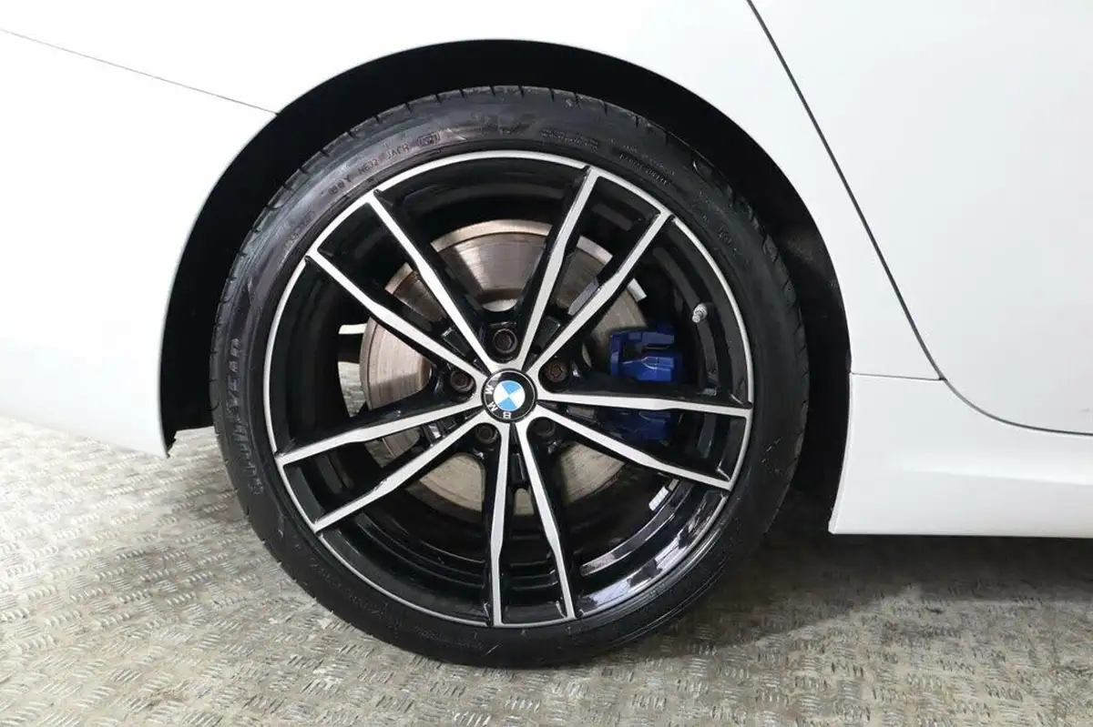 2021-bmw-3-series-20-320i-m-sport-saloon-4d-big-25