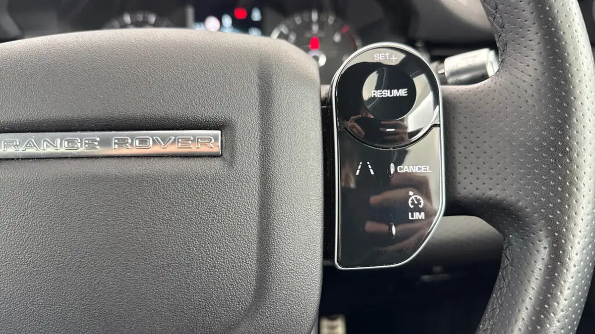 2019-land-rover-range-rover-evoque-20-d150-r-dynamic-big-20