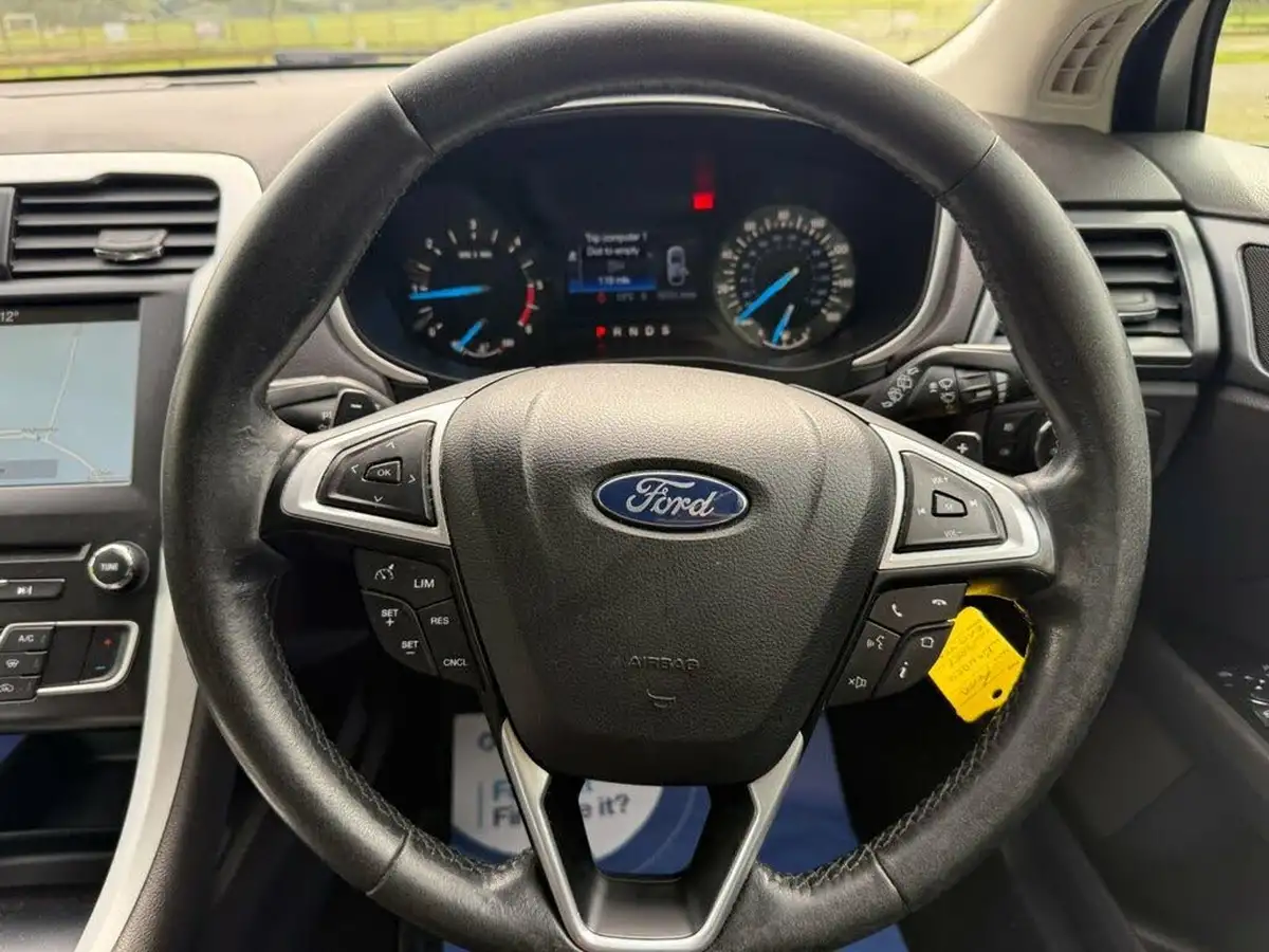 2017-ford-mondeo-20tdci-zetec-eco-estate-big-15