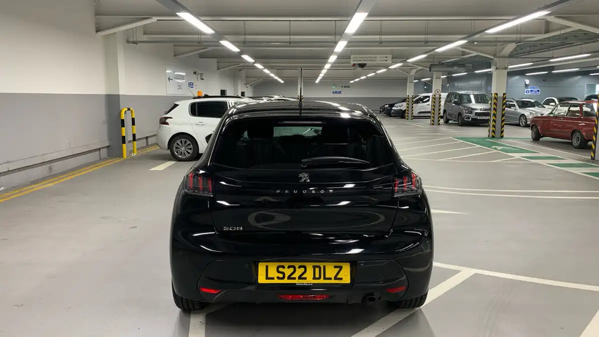 2022-peugeot-208-12-puretech-allure-100bhp-big-8