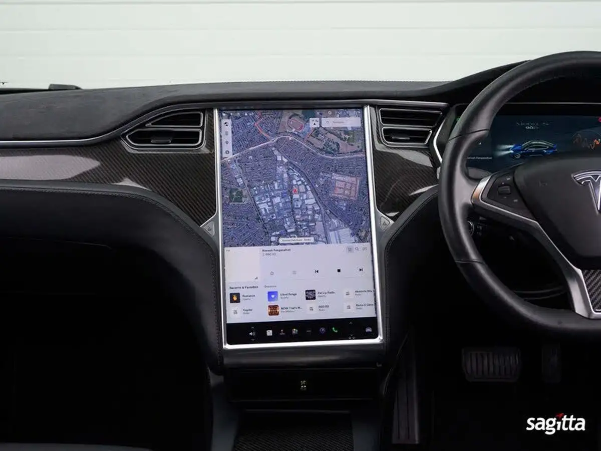 2017-tesla-model-s-e-90d-311kw-nav-big-30