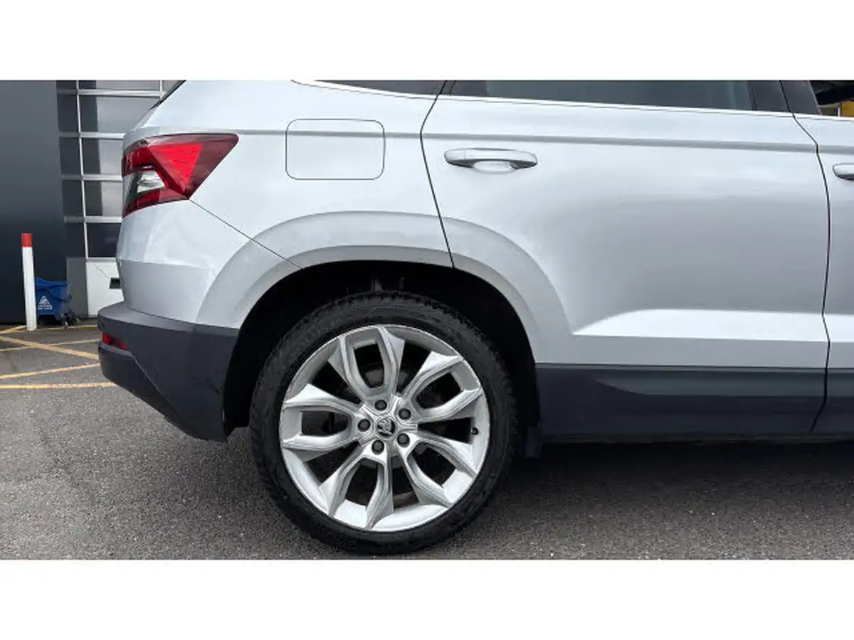 2019-skoda-karoq-15-tsi-edition-4x4-dsg-big-6