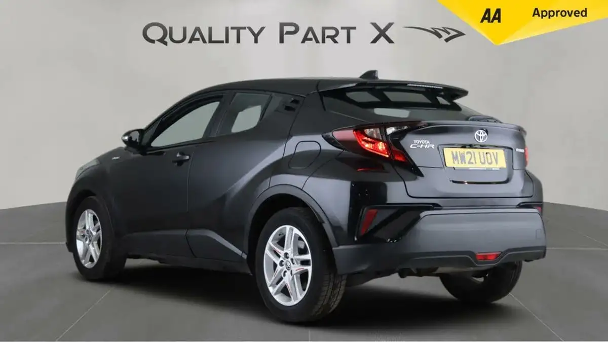 2021-toyota-c-hr-18-vvt-i-icon-big-2