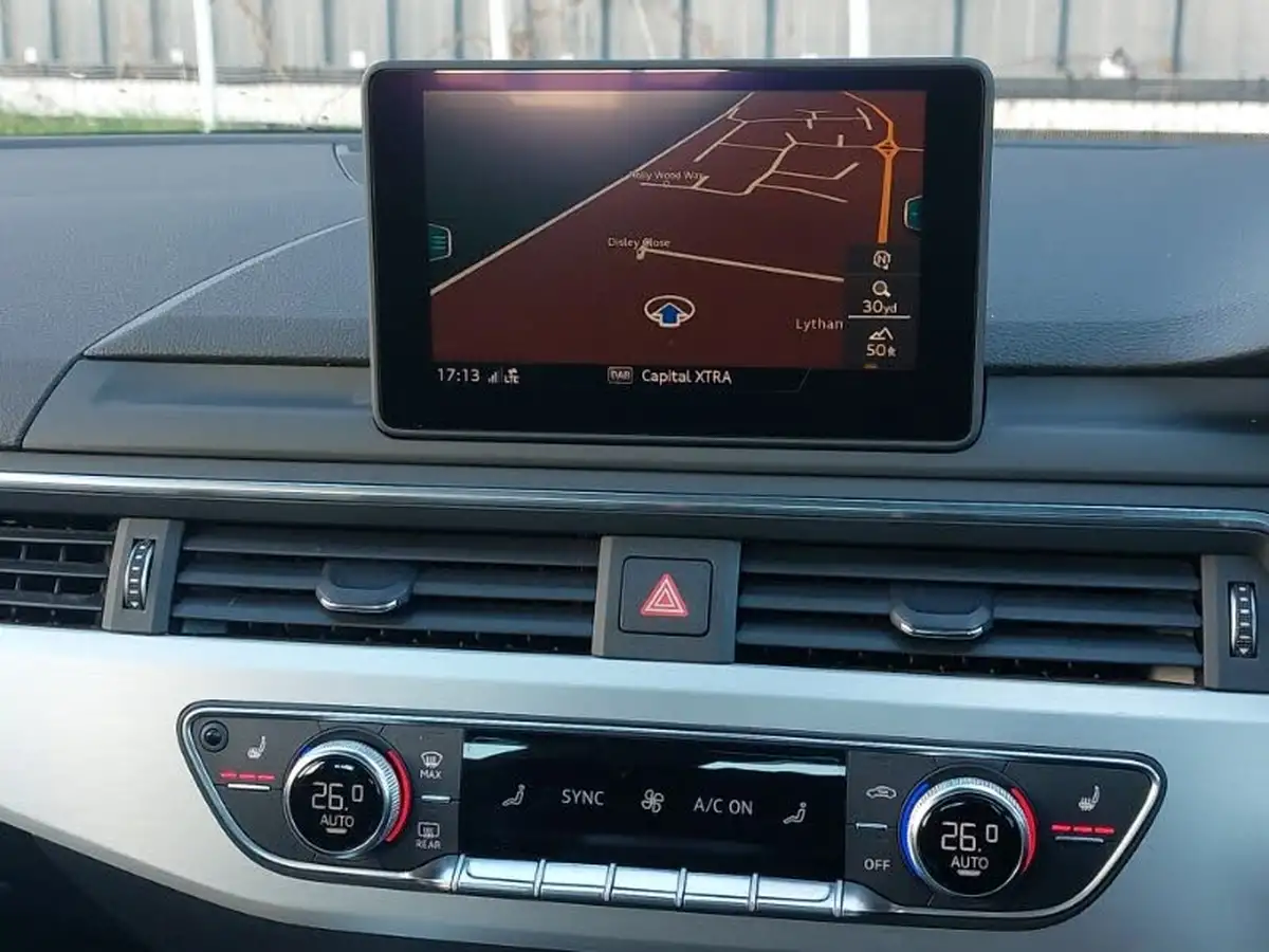 2019-audi-a4-20-35-tdi-s-line-150ps-big-10