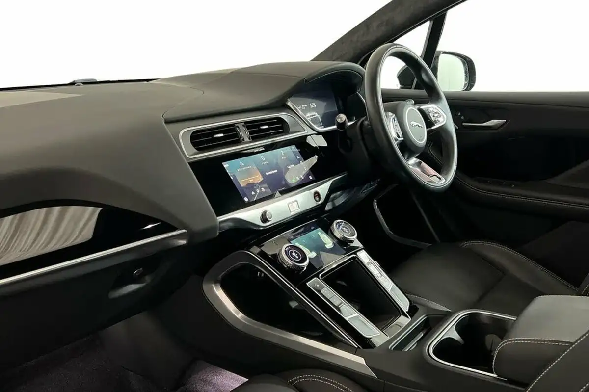 2023-jaguar-i-pace-ev400-hse-black-big-8