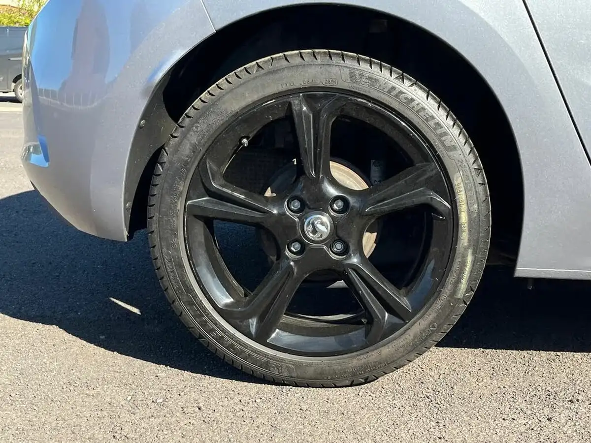 2021-vauxhall-corsa-12i-griffin-edition-big-14