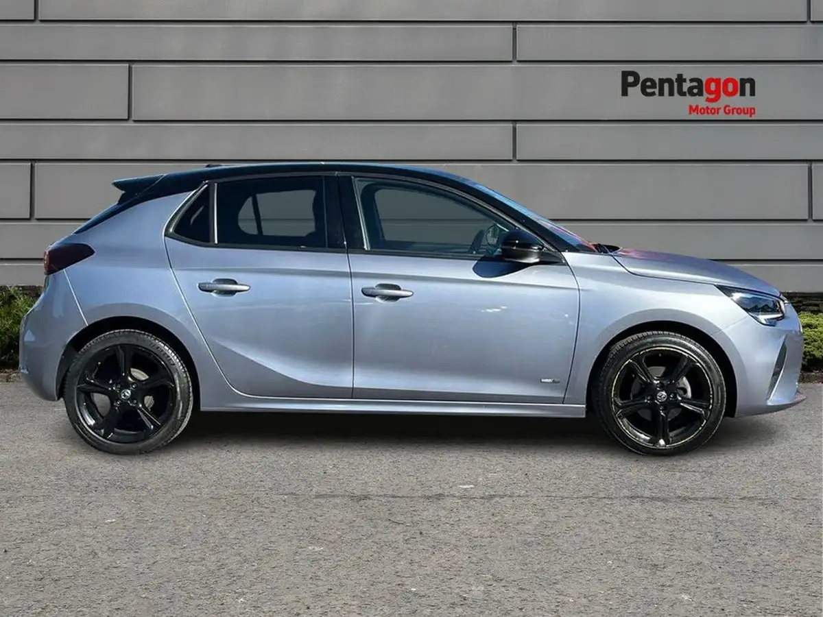 2021-vauxhall-corsa-12i-griffin-edition-big-10