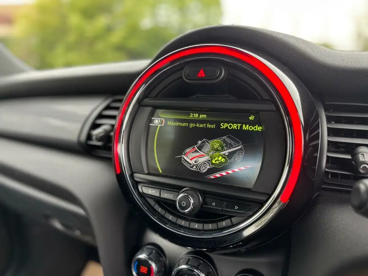 2017-mini-cooper-15-cooper-ss-convertible-2d-big-29
