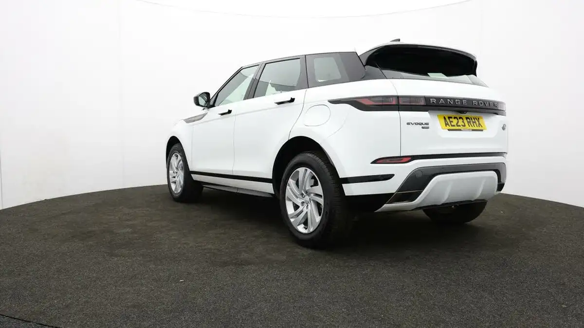 2023-land-rover-range-rover-evoque-15-p300e-r-dynamic-s-big-69