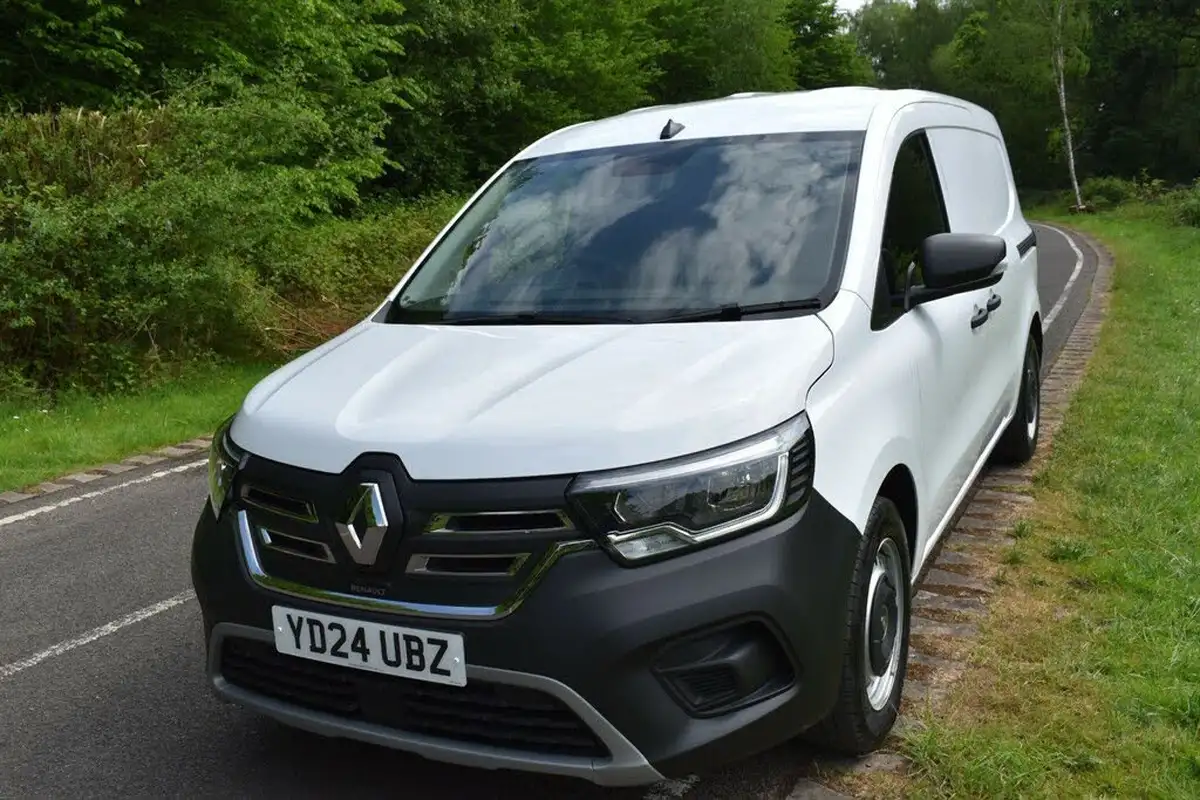 2024-renault-kangoo-e-ll21-e-tech-advance-rc-panel-big-2
