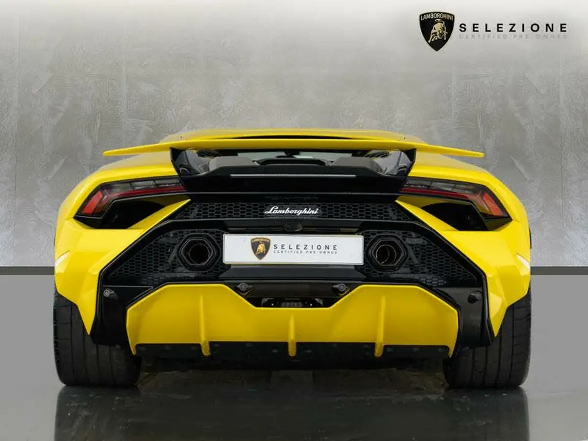 2023-lamborghini-huracan-52-tecnica-big-3