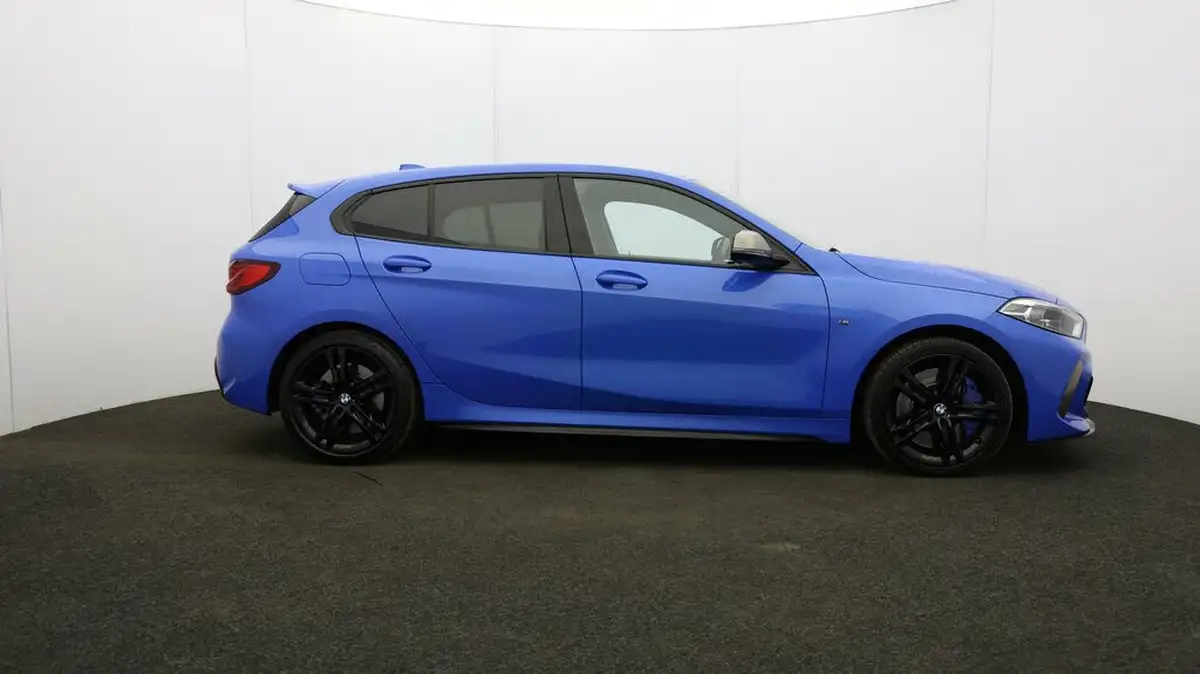 2020-bmw-1-series-20-m135i-xdrive-big-44