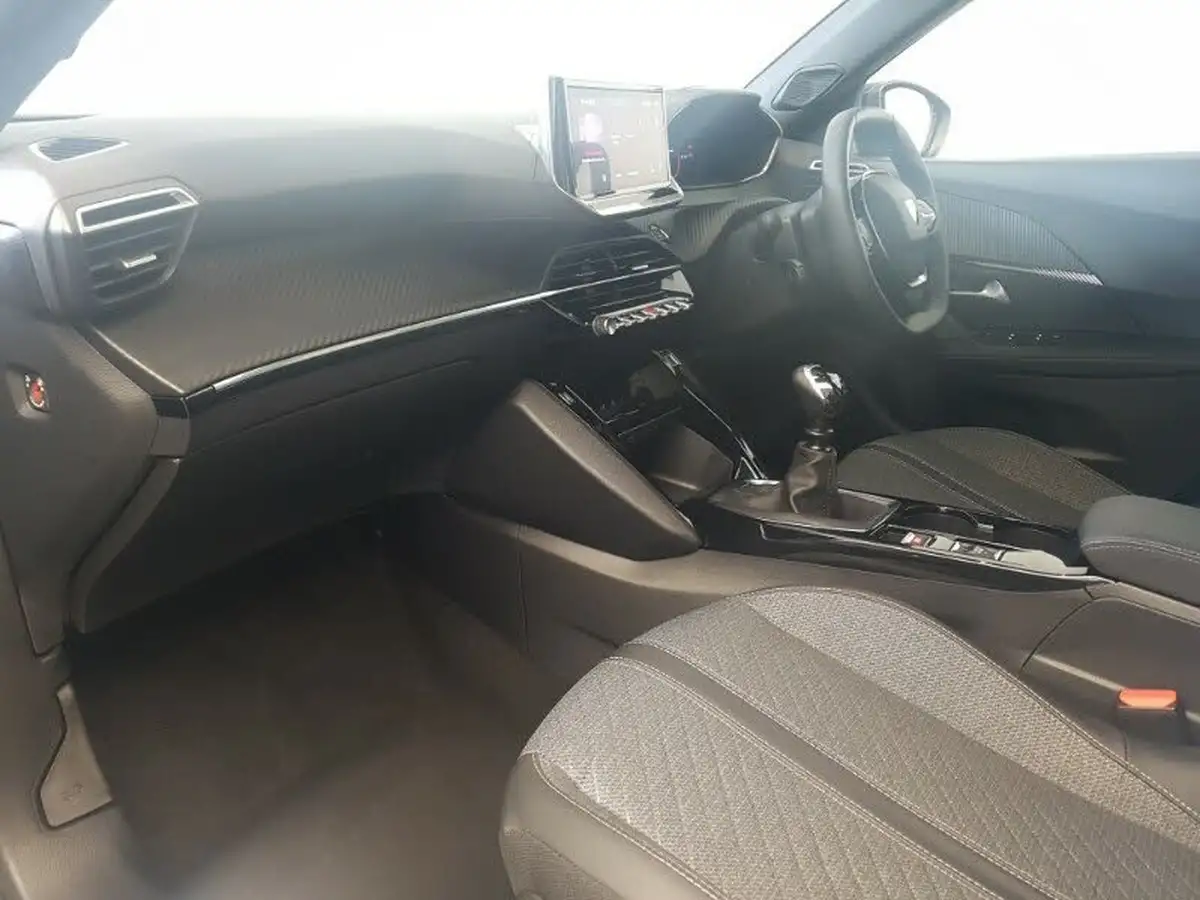 2024-peugeot-2008-suv-12-puretech-allure-130ps-big-4