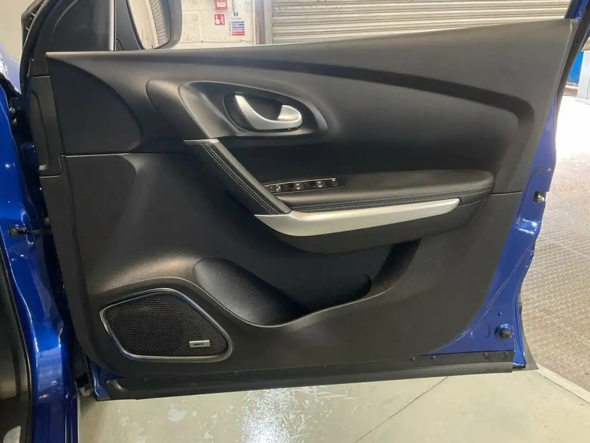 2019-renault-kadjar-13-tce-gt-line-160bhp-big-30