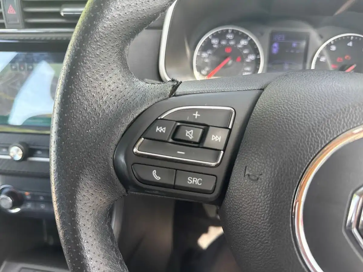 2020-mg-zs-suv-15-vti-tech-exclusive-106ps-big-20