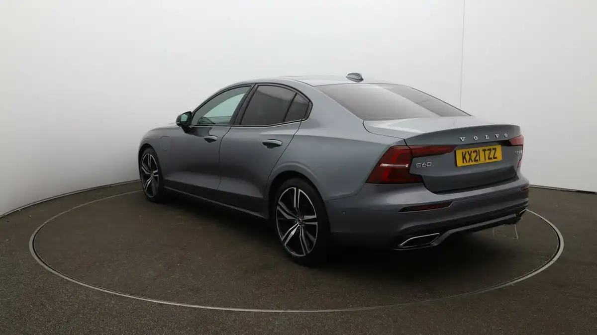 2021-volvo-s60-20-t8-r-design-plus-big-55