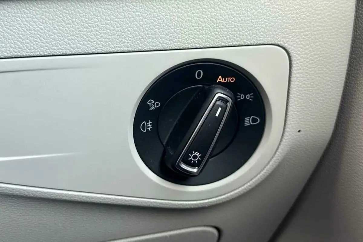 2021-volkswagen-tiguan-15-tsi-elegance-big-21