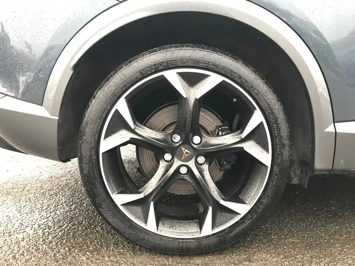 2021-cupra-formentor-20-tsi-vz2-big-11