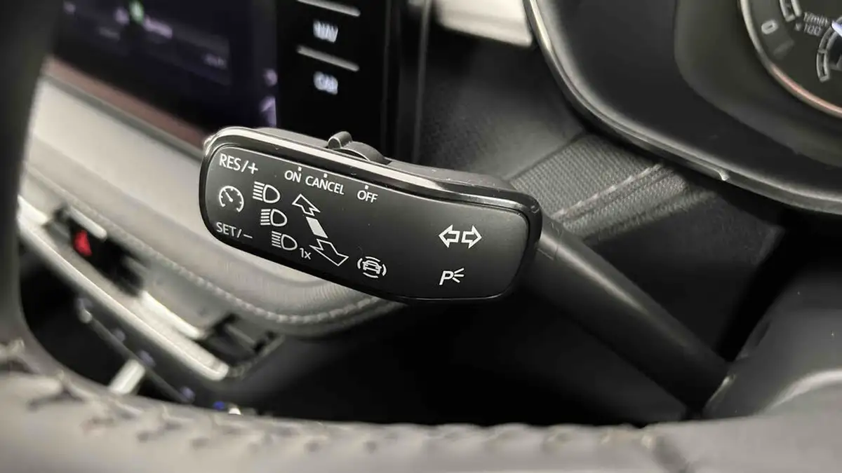 2022-skoda-fabia-10-tsi-se-l-95ps-hatchback-big-35