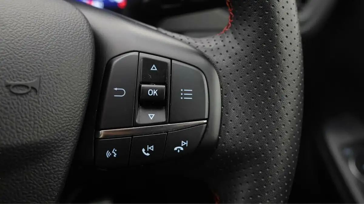 2021-ford-kuga-15-st-line-x-edition-big-21