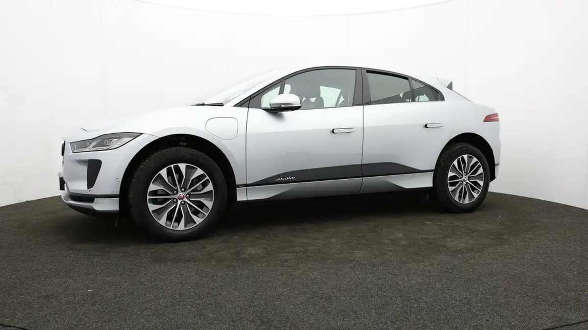 2021-jaguar-i-pace-ev400-se-big-55