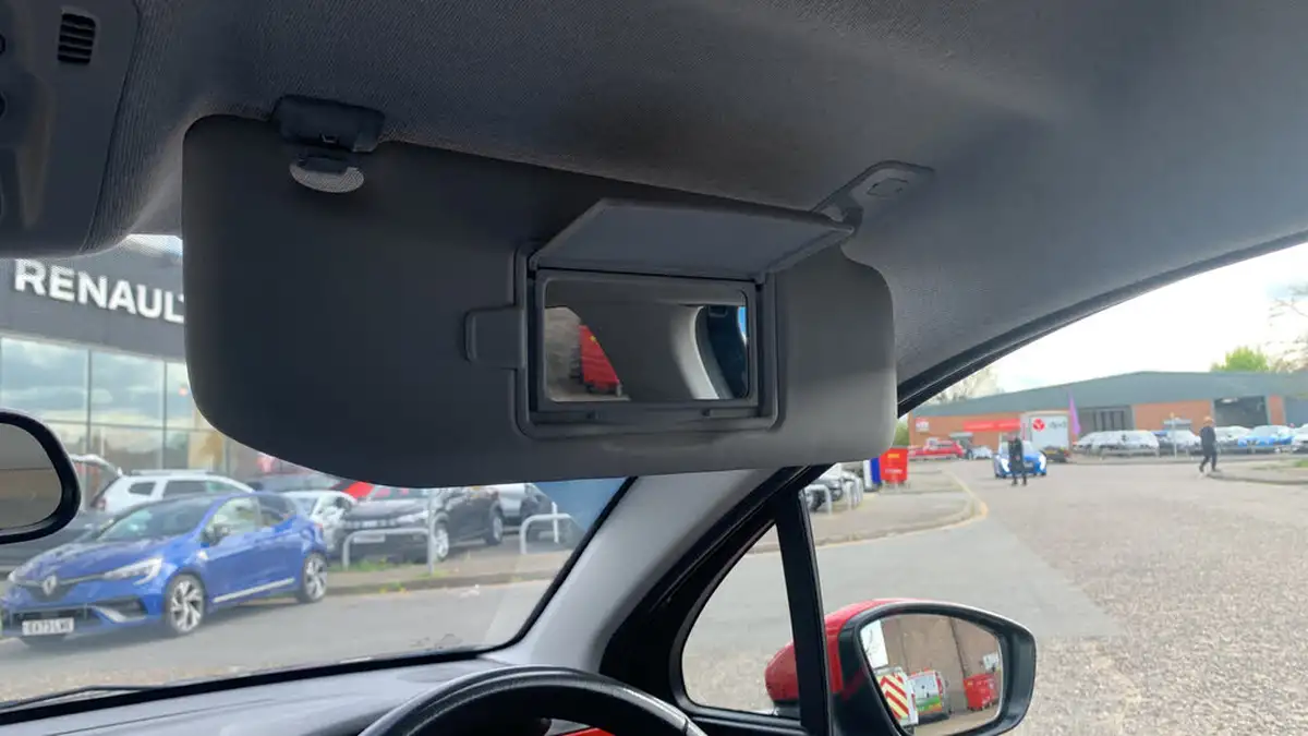 2018-citroen-c3-12-puretech-flair-nav-edition-82ps-big-37
