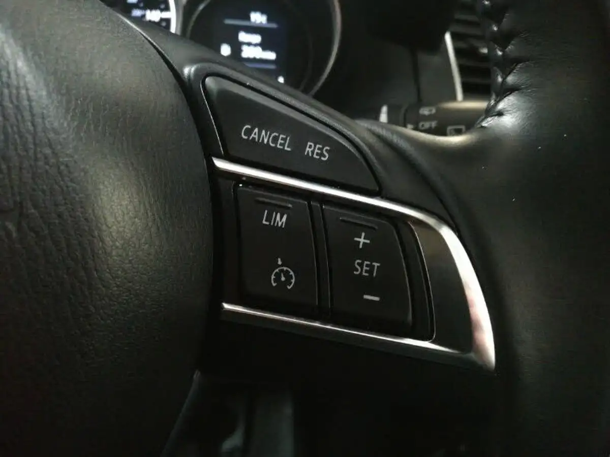 2016-mazda-cx-5-20-sport-nav-big-14