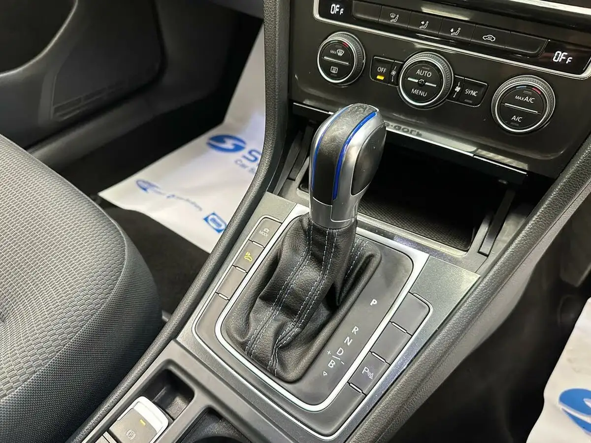 2019-volkswagen-golf-e-e-golf-big-11