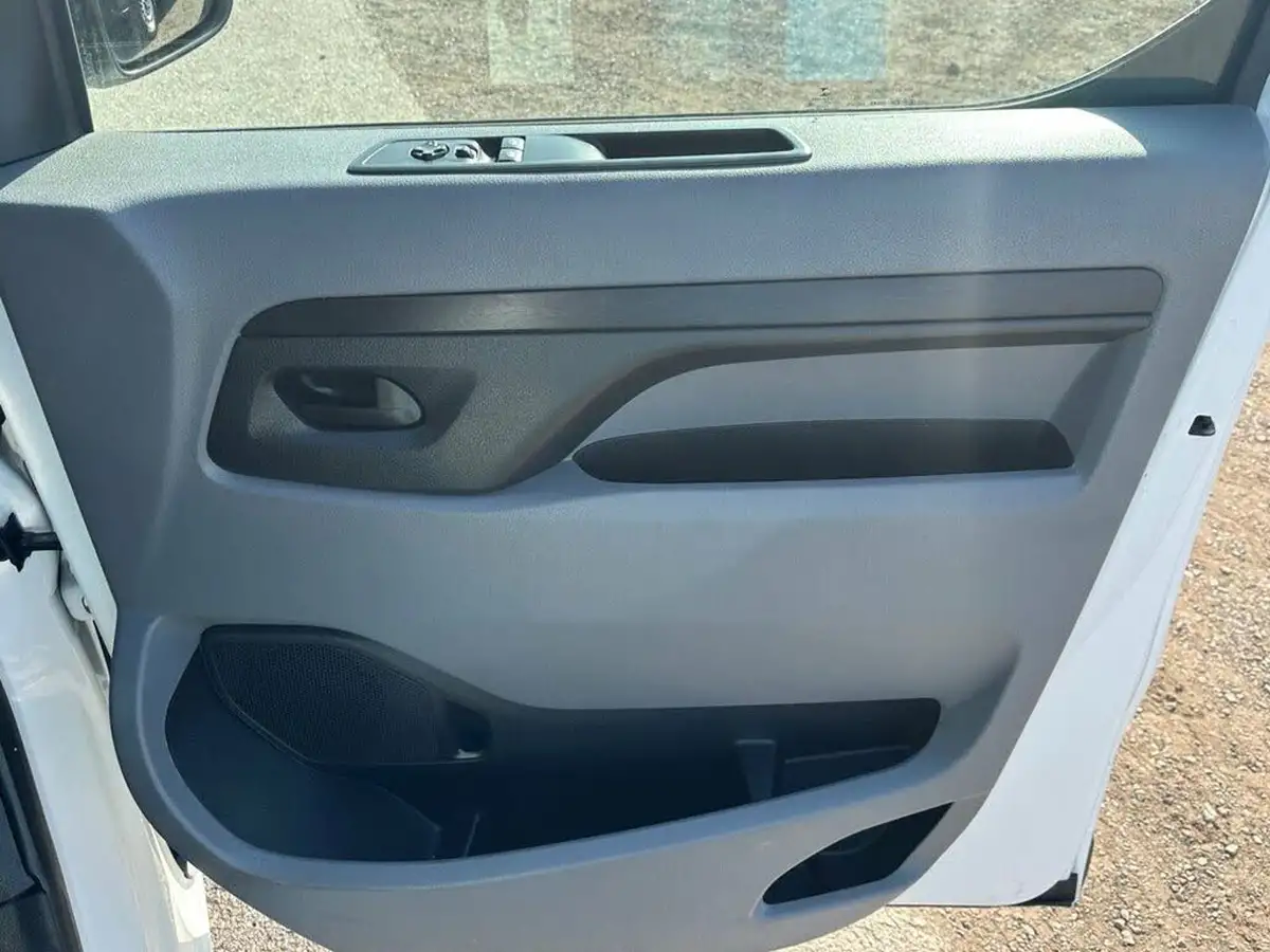 2022-vauxhall-vivaro-15td-2900-l1h1-dynamic-big-28
