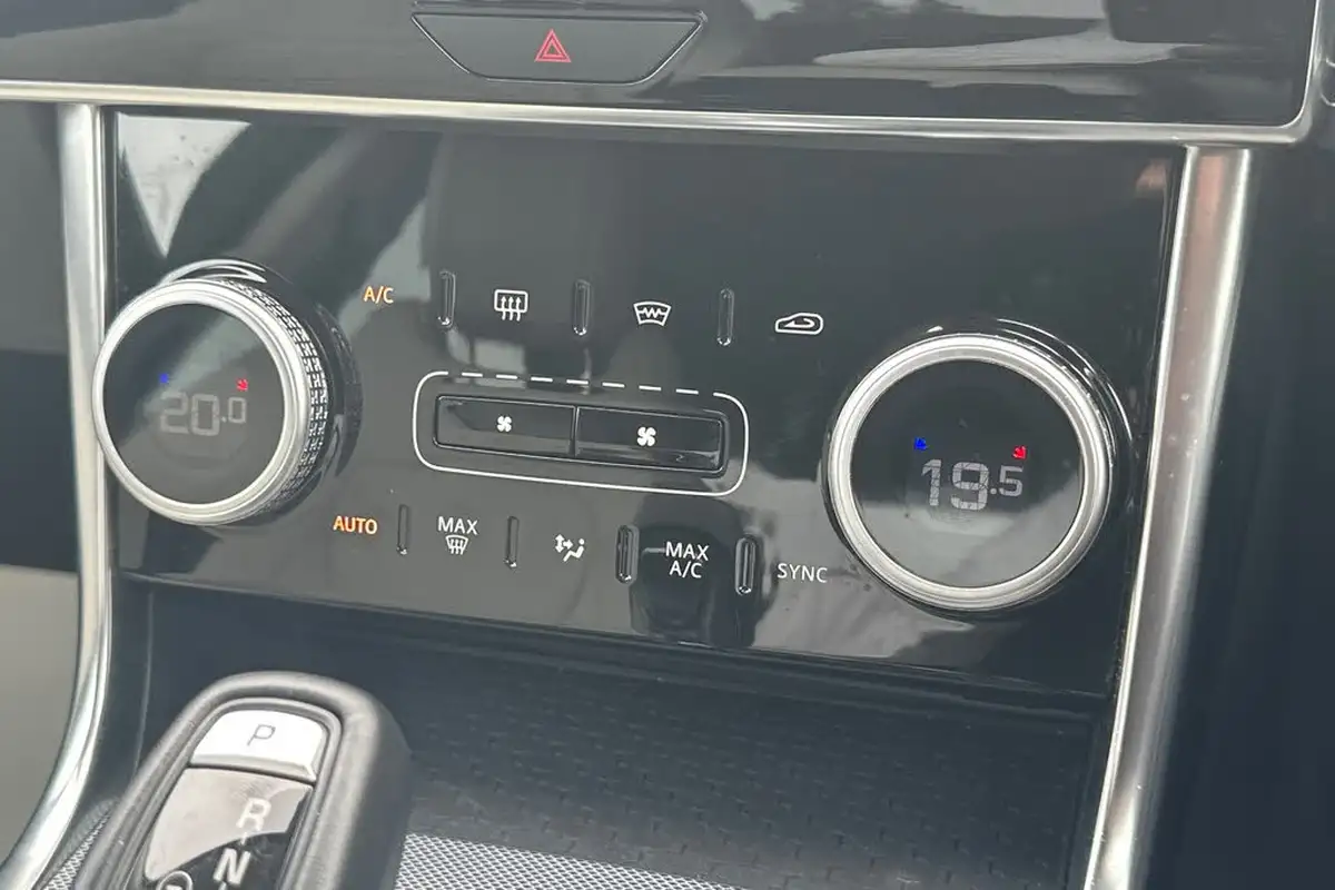 2019-jaguar-xe-20d-r-dynamic-se-big-44