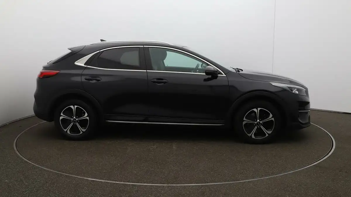 2022-kia-xceed-16-gdi-3-big-40