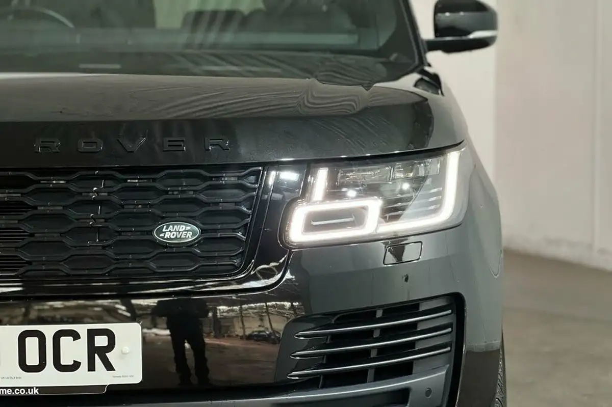 2019-land-rover-range-rover-20-p400e-vogue-big-12