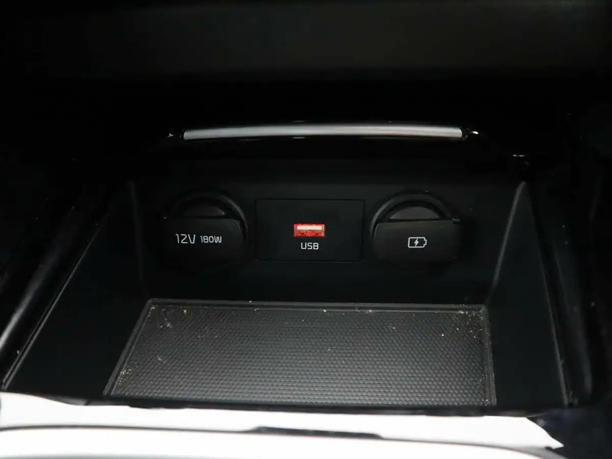 2022-kia-pro-ceed-15-t-gdi-gt-line-big-19