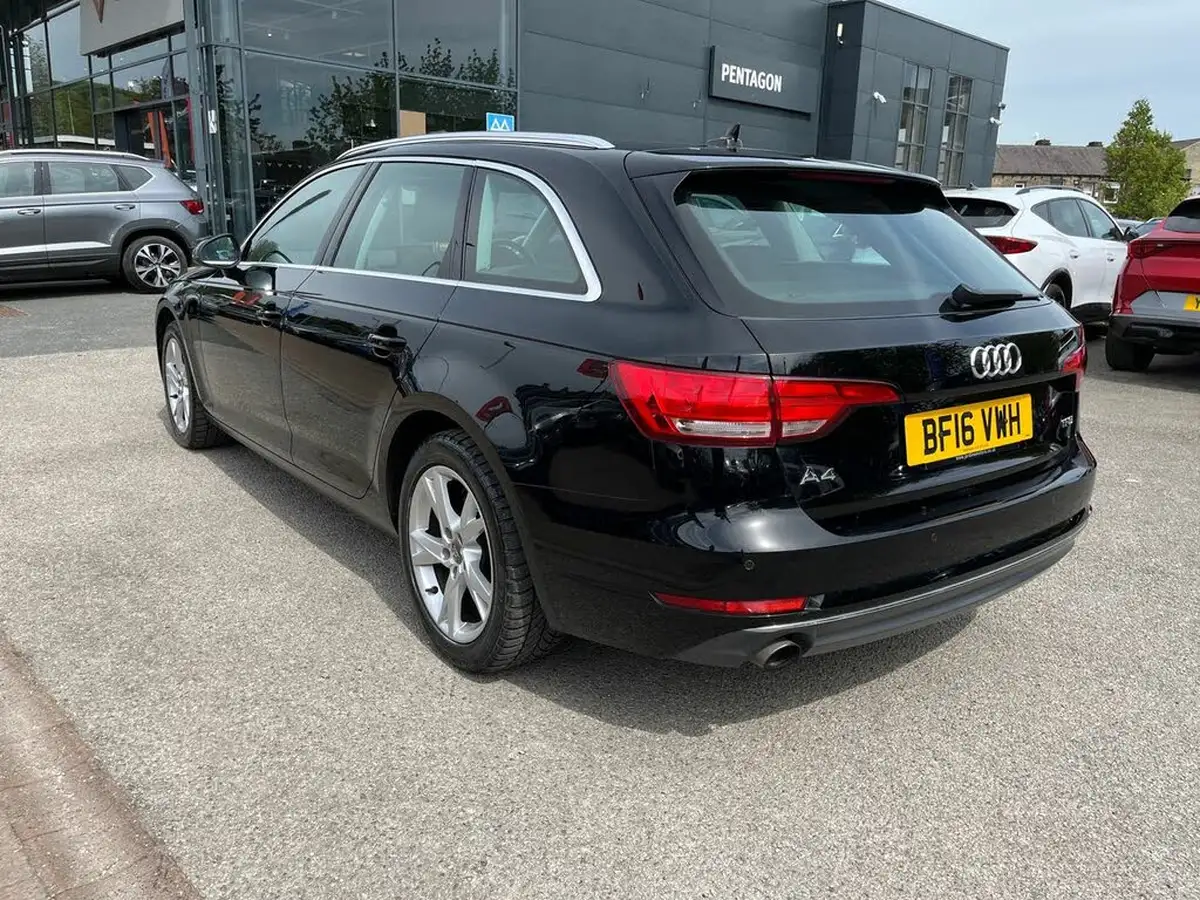 2016-audi-a4-avant-14-tfsi-sport-big-32